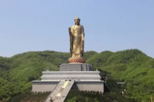 List of top 10 tallest statues in the world, जगातील सर्वात 10 उंच पुतळे, पहा संपूर्ण माहिती 3 Tallest statues in the world