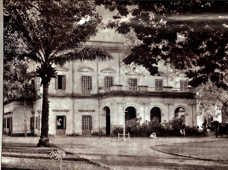 Who founded the Asiatic Society of Bengal? A) Sir William Jones , B) Swami Vivekanand, C) Warren Hastings, D) Jonathan Duncan_40.1