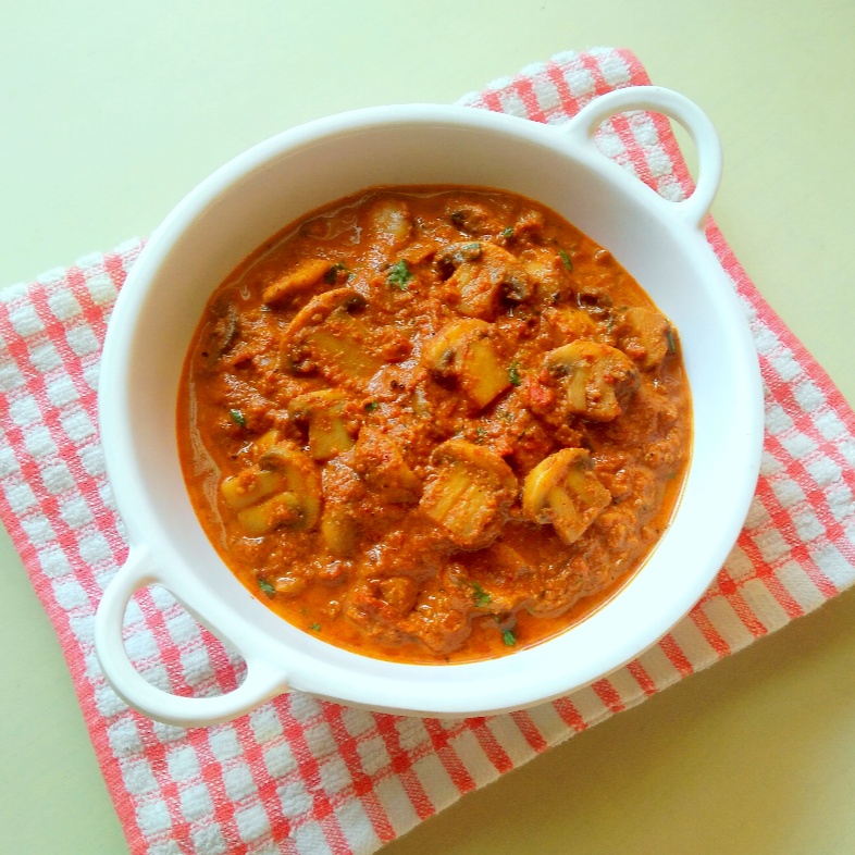Goan Mushroom Xacuti recipe by Poonam Bachhav at BetterButter