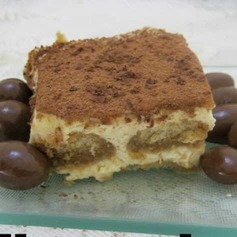 Tiramisu Recipe By Fajeeda Ashik At Betterbutter