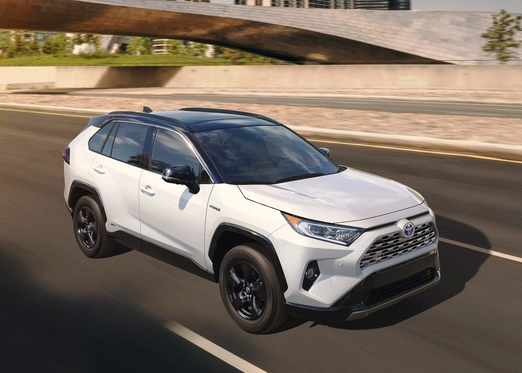 2021 Toyota RAV4 front side