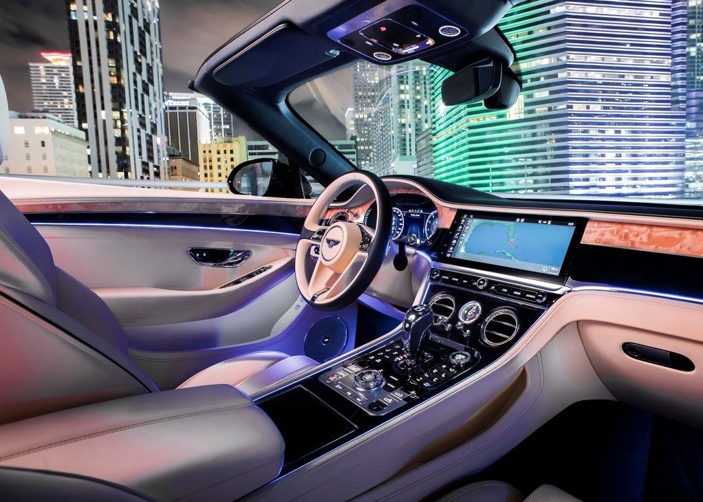 Bentley Continental GT V8 Convertible cabin