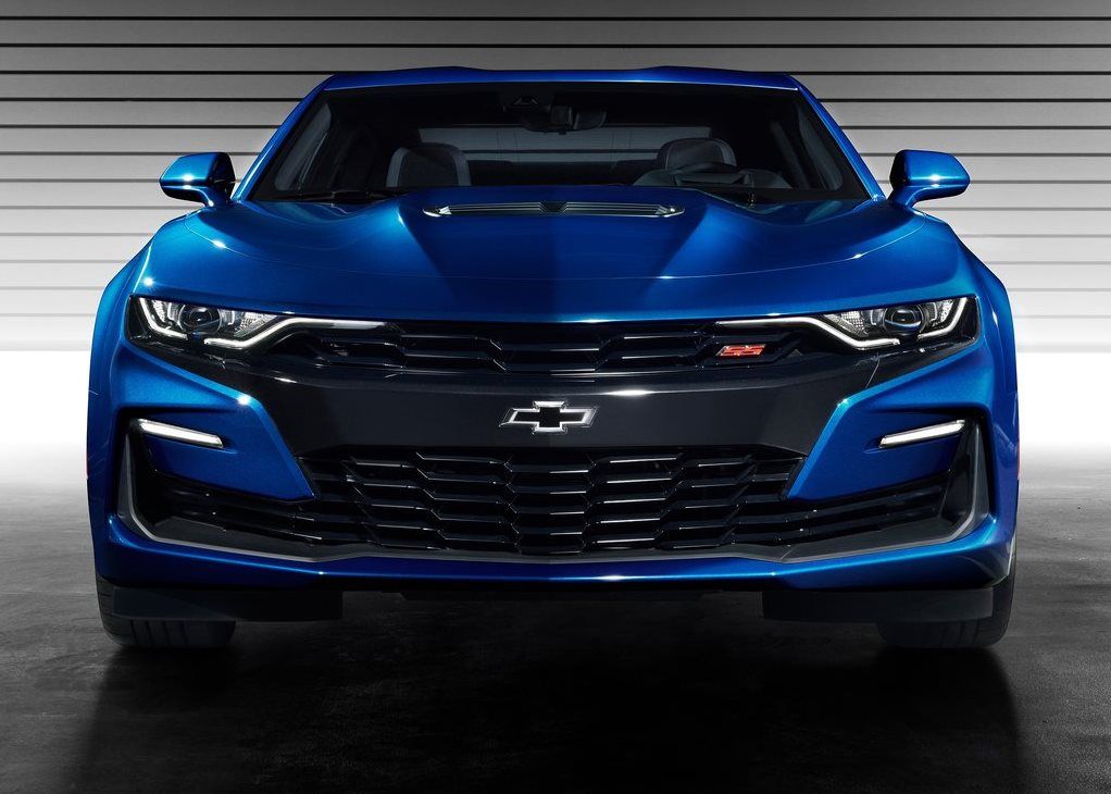Chevrolet Camaro front