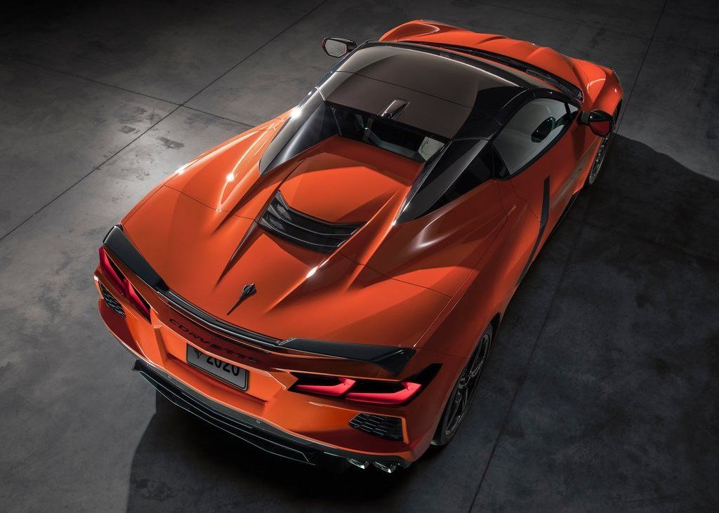 Chevrolet Corvette Convertible engine