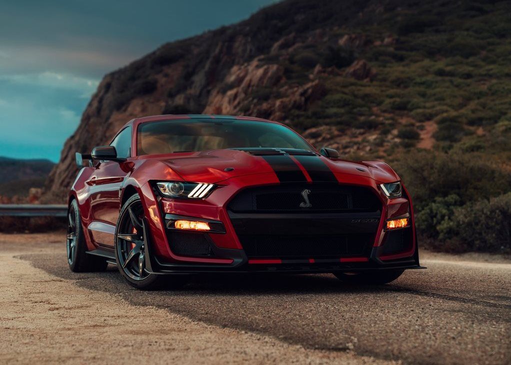Ford Mustang front side