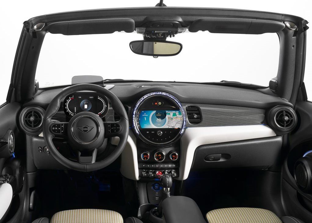 Mini Cooper S Convertible interior