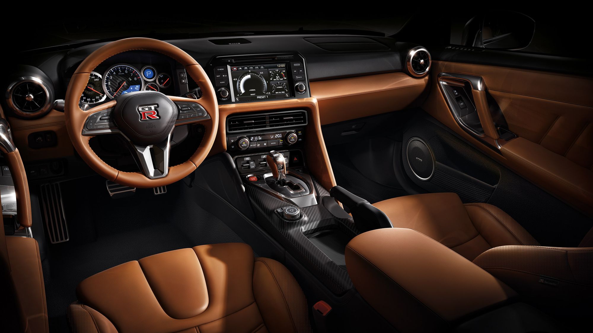 Nissan GT-R interior