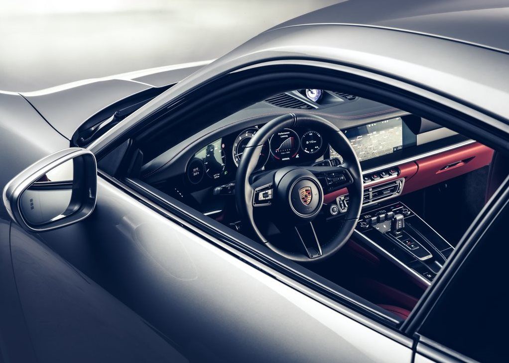 Porsche 911 Turbo S cabin