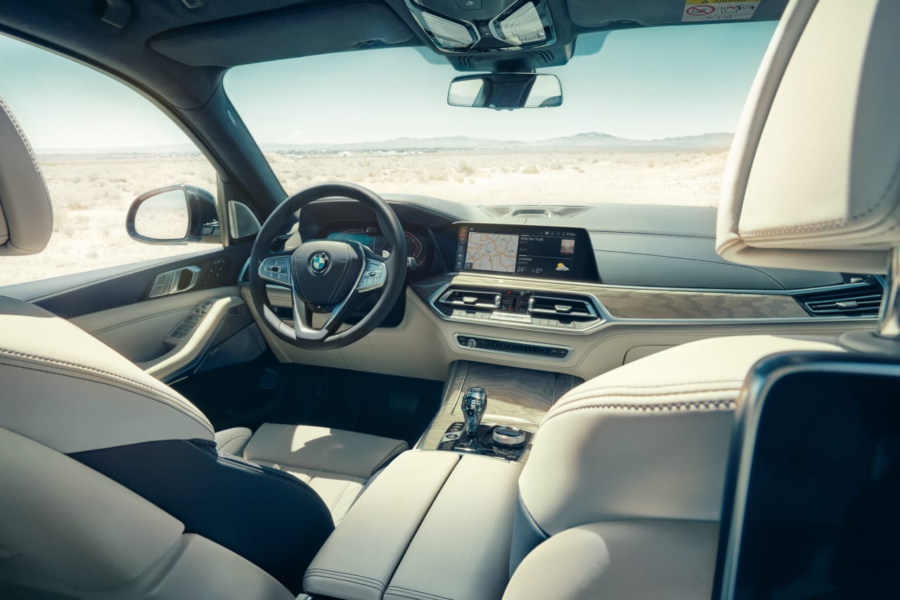 BMW X7 interior