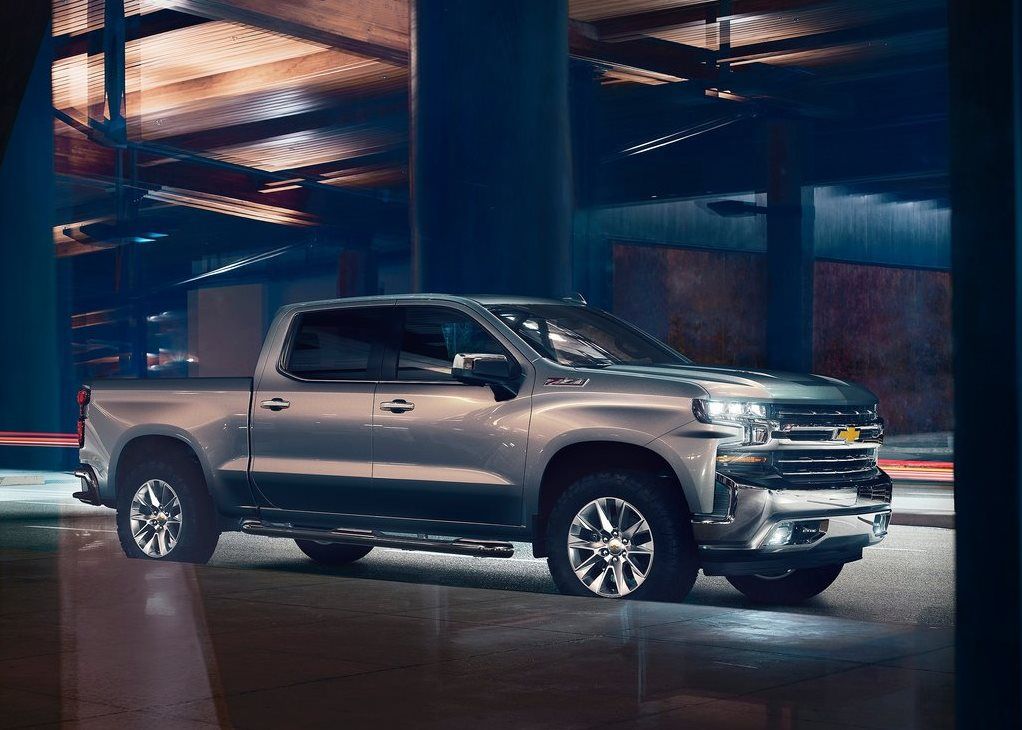 Chevrolet Silverado side