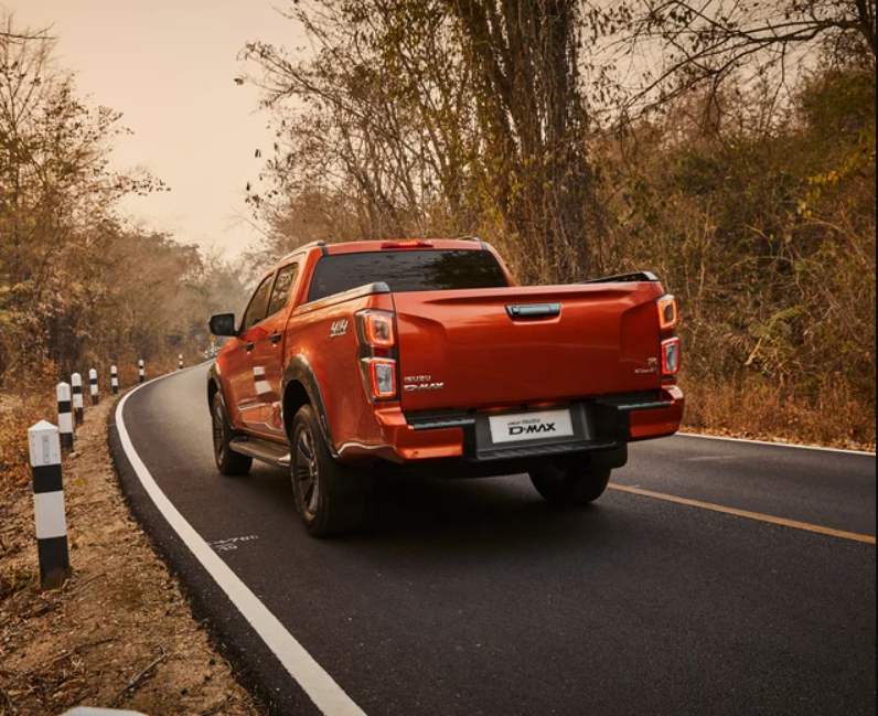 Isuzu D-Max rear side