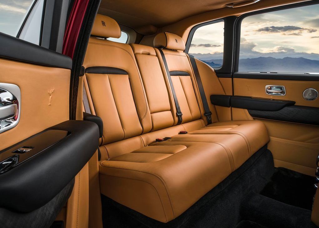 Rolls-Royce Cullinan cabin