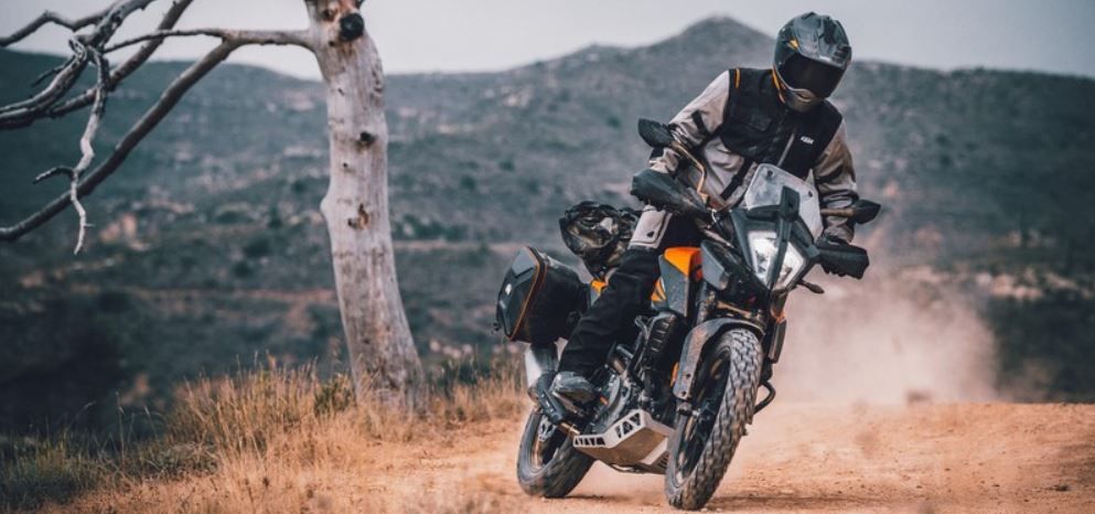 What is Traction Control System and how it works in Motorcycles? - Explained
