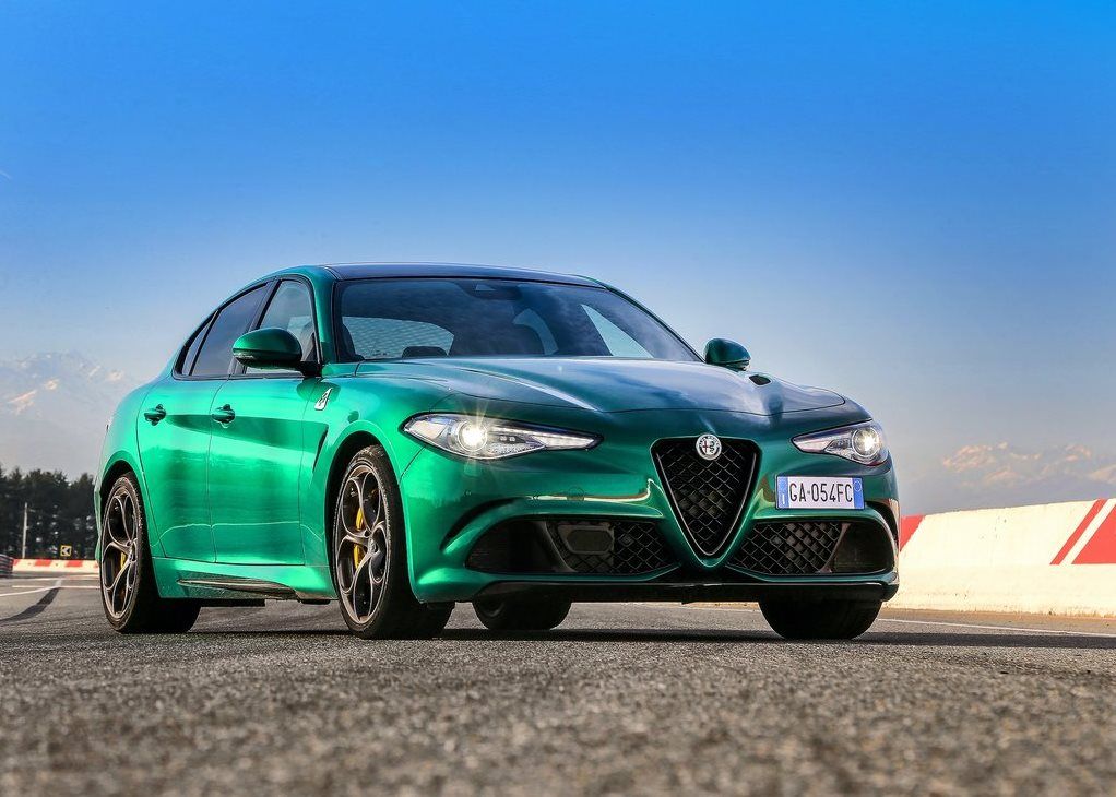 Alfa Romeo Giulia Quadrifoglia UAE