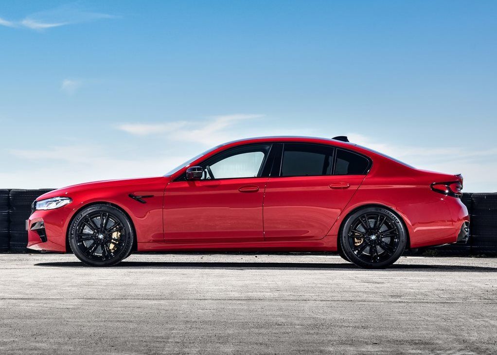 BMW M5 Competition side