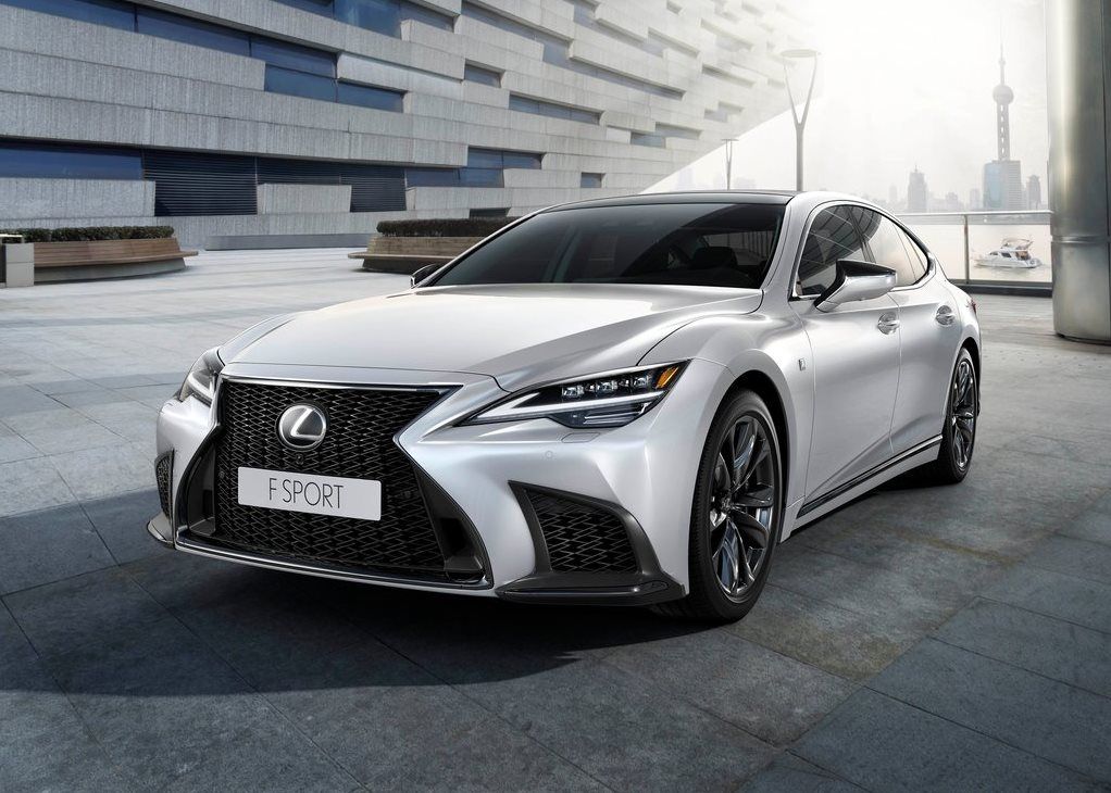 Lexus LS500 UAE
