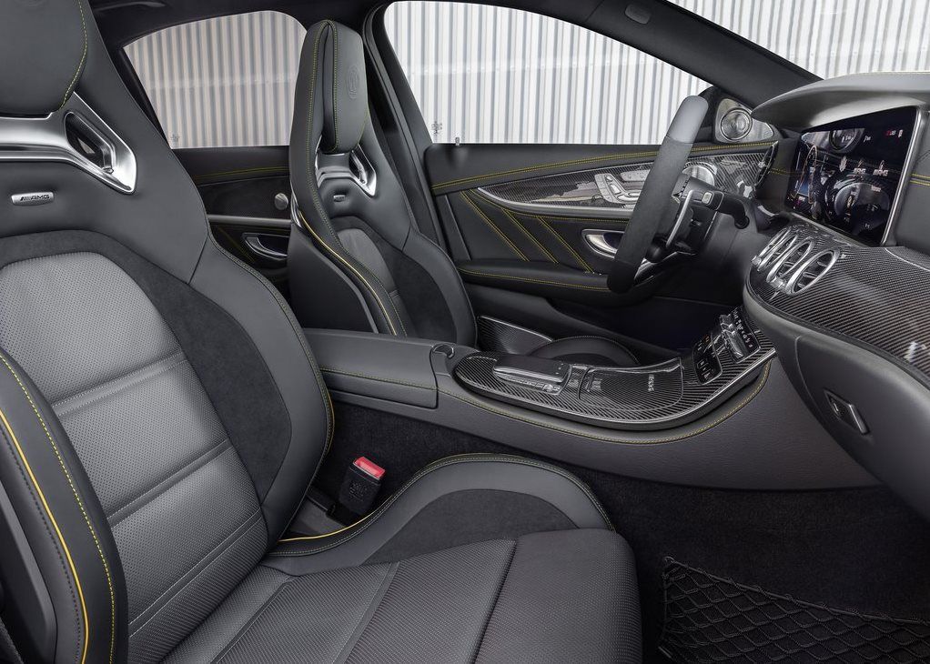 Mercedes-AMG E63S cabin