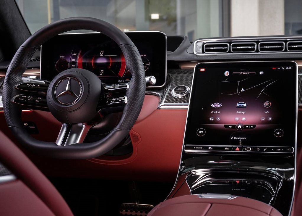 Mercedes-Benz S-Class interior