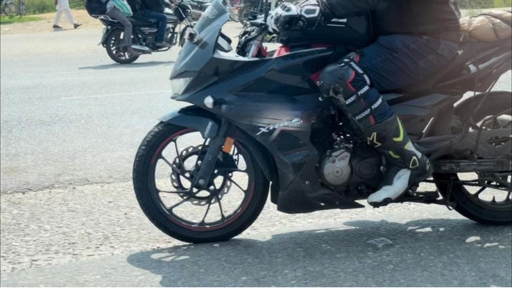 Hero Xtreme 200S 4V Spotted Testing; To Get Better Top-End Performance