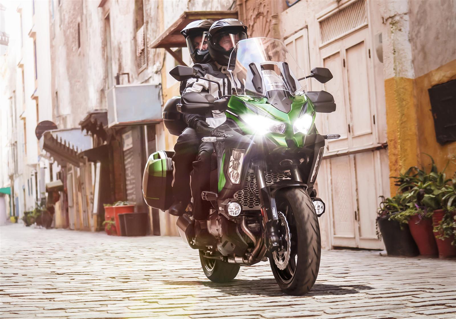 Kawasaki offers an update to 2022 Versys 1000