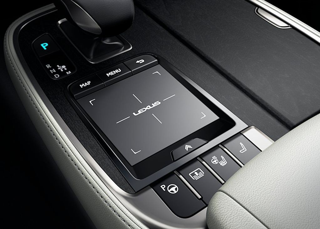 Lexus LS500 features