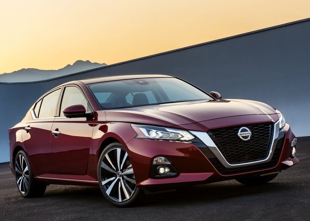 Nissan Altima UAE