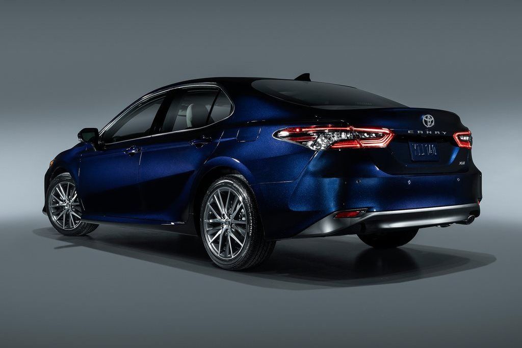 Toyota Camry rear side