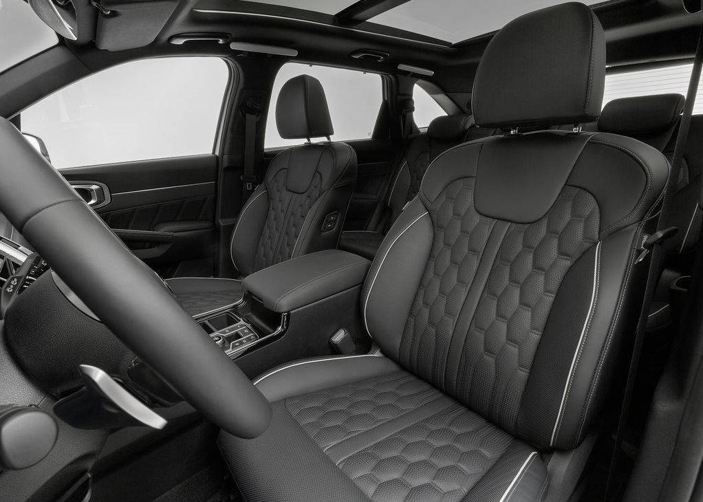 Kia Sorento cabin
