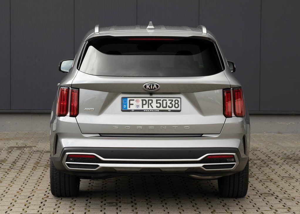 Kia Sorento rear