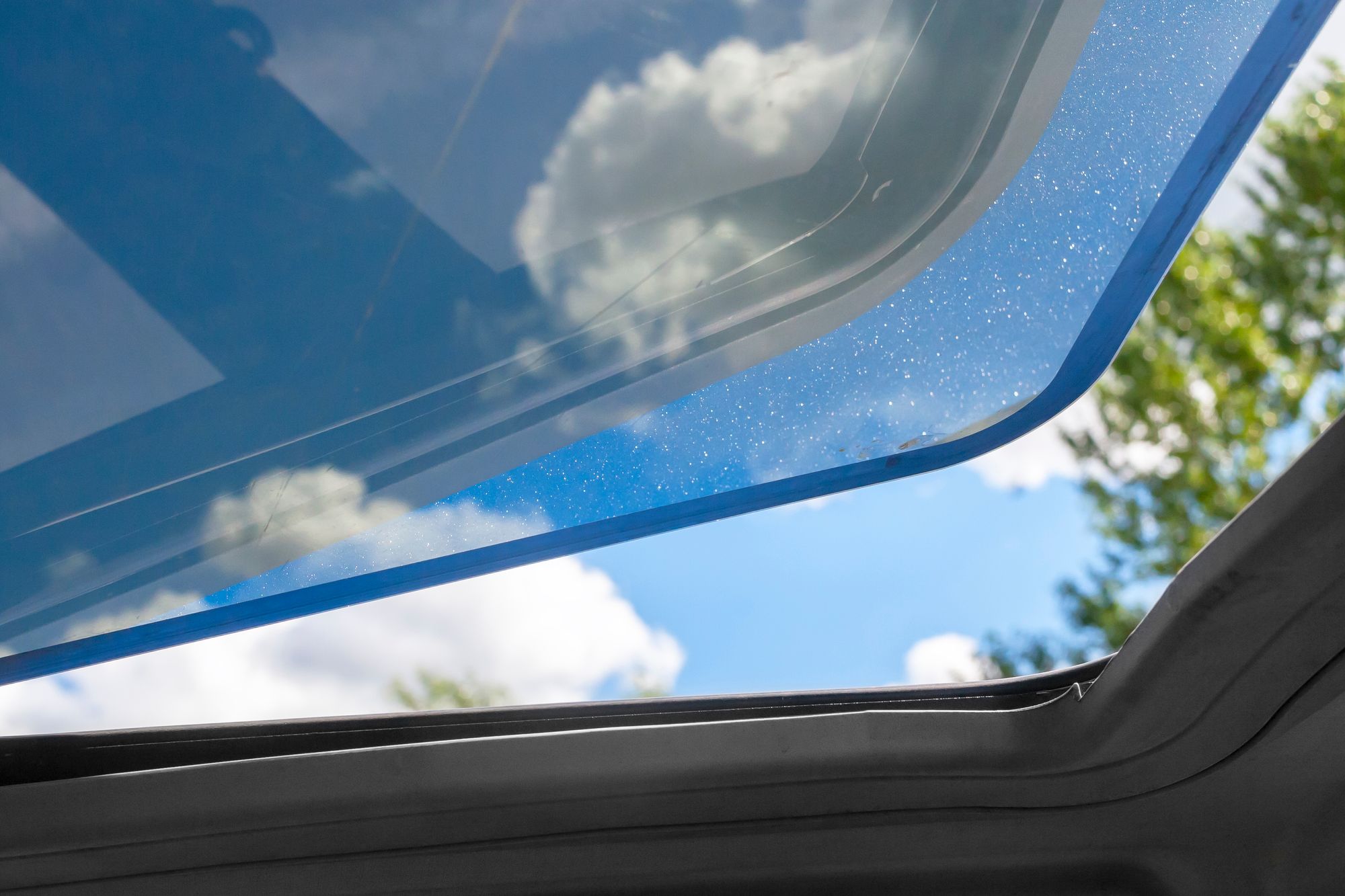 Everything you need to know about sunroofs