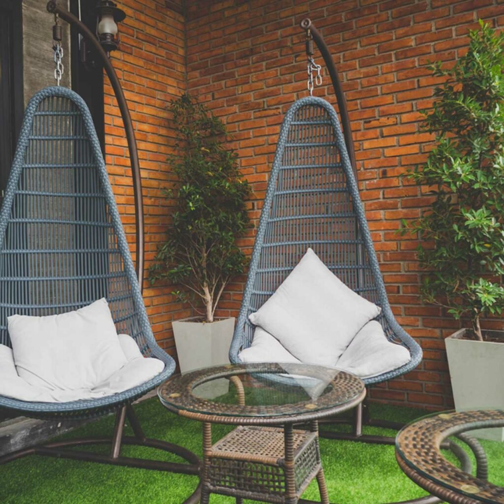 Lovely to have a complete balcony in a wicker-themed design.