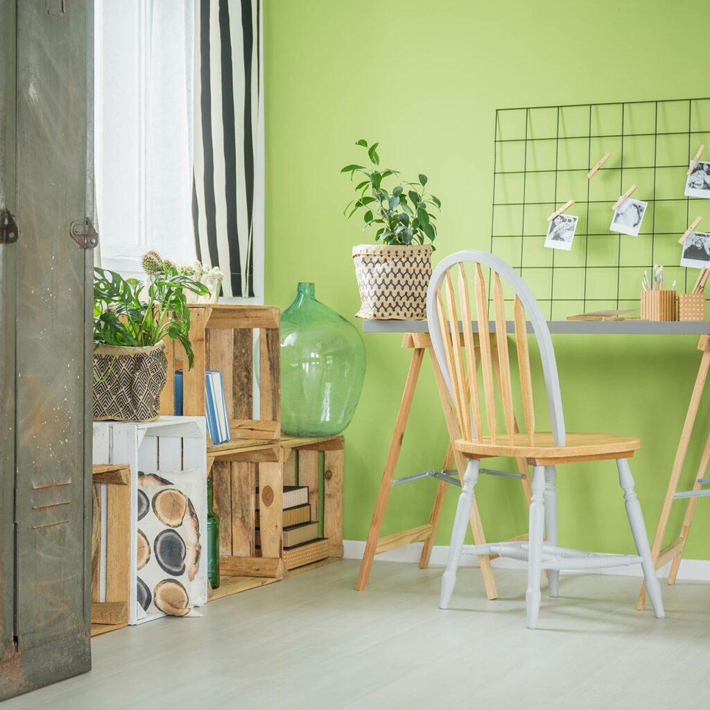 Inject Rusticity Into Your Home Is To Upcycle Old Furniture