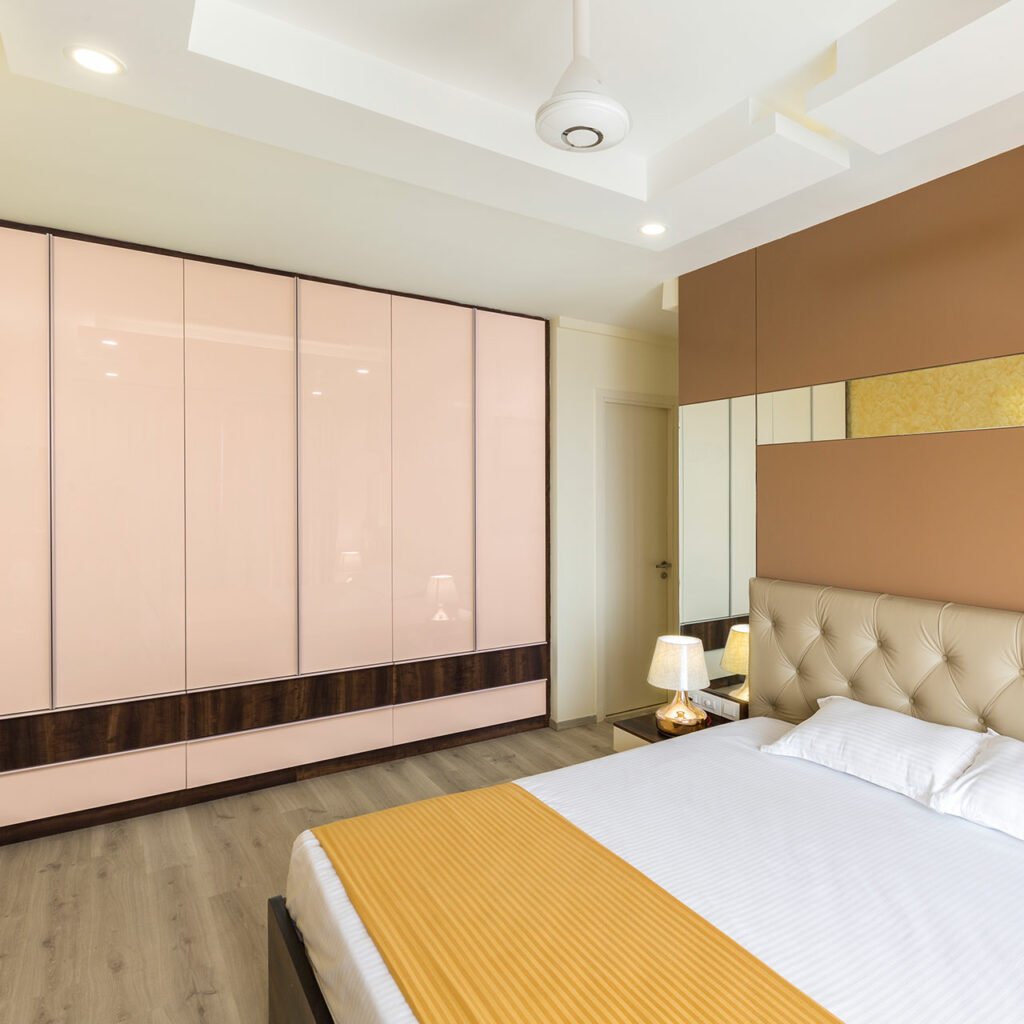 Channel Your Inner Minimalist For Small Bedroom