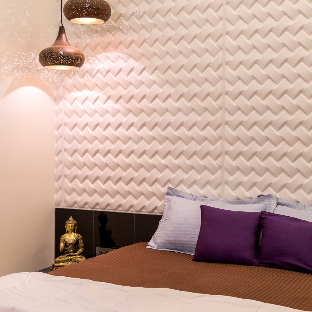 Decorate Your Wall With Lights In Home