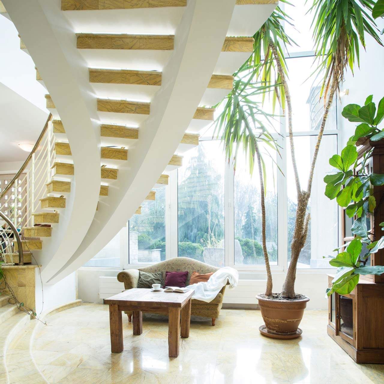 Choose Winding Staircases for Penthouse
