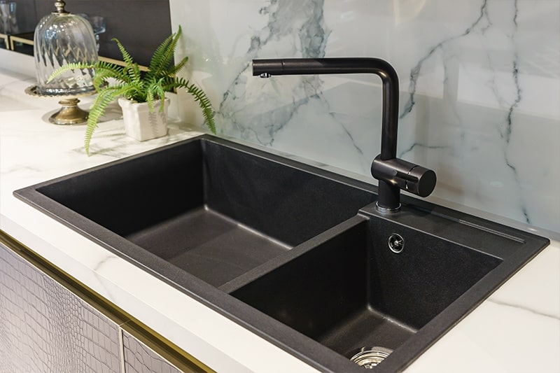 Double bowl kitchen sink will make washing and drying less of a chore, its multi-tasker