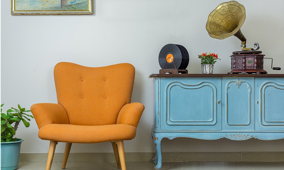 Bold colour antique furniture, table & chair brings a vintage modern interior twist for your home.