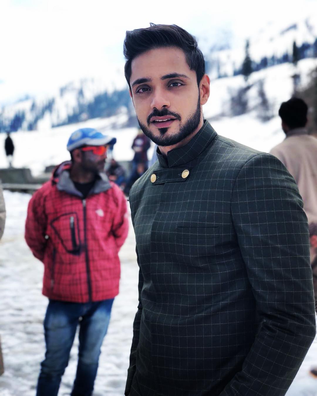 Ishq Subhan Allah : Adnan Khan And Eisha Singh Shooting In ...