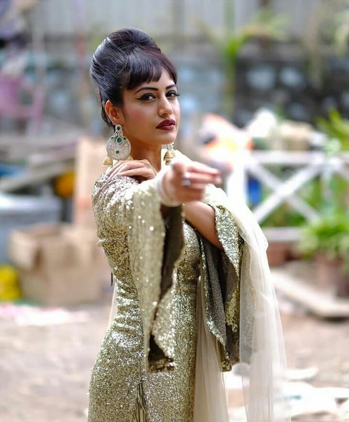 Surbhi Chandna