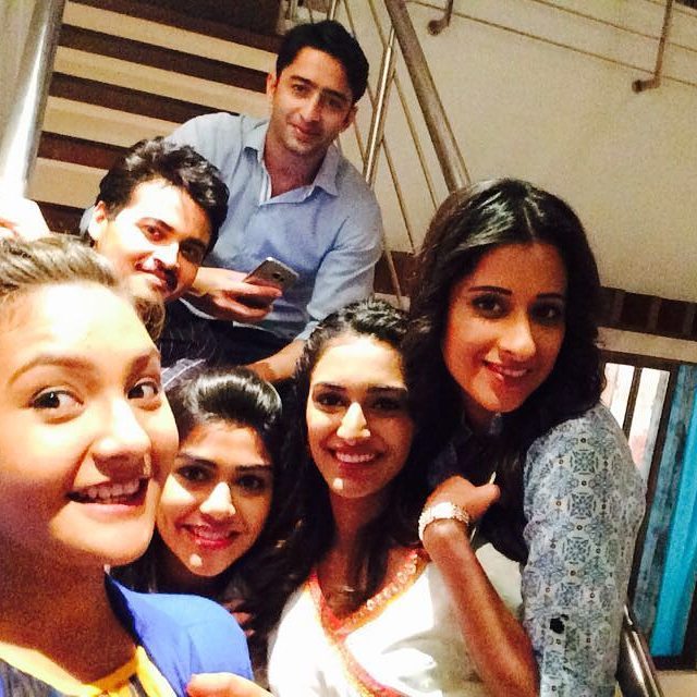 Kuch Rang Pyar Ke Aise Bhi
