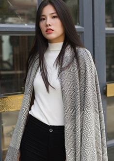 Embellished-Throw-Blanket-wedding-gifting-ideas-2020
