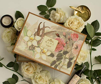 Goodies-and-Hampers-wedding-gift-ideas-2020
