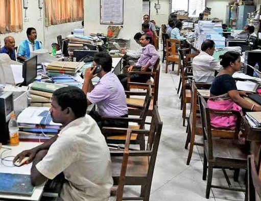 হুগলি জেলায় বেঞ্চ ক্লার্ক, এলডিএ, নাইট গার্ড নিয়োগ Government Job in West Bengal, dakshin dinajpur recruitment, Dakshin Dinjapur District Court, District Judge Court Job