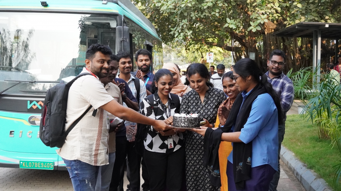 Feeder Bus Anniversary