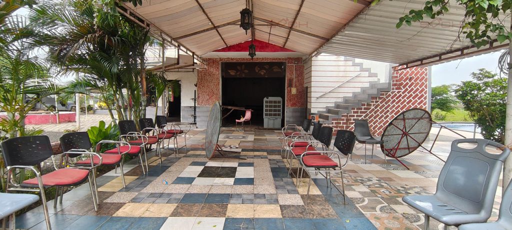 RK Farmhouse Sochfilmss3