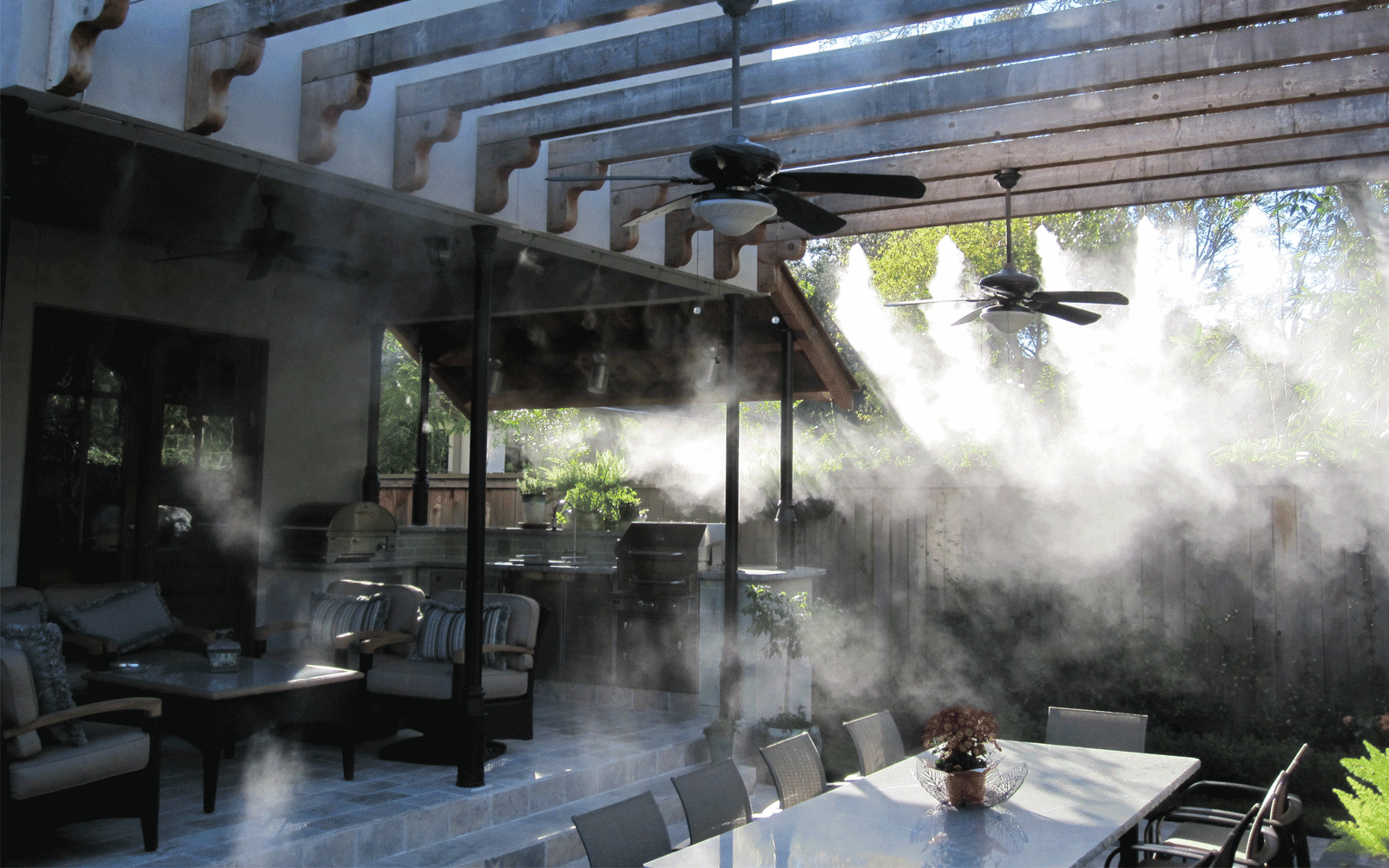 Outdoor cooling systems In Riyadh Muqawiloon