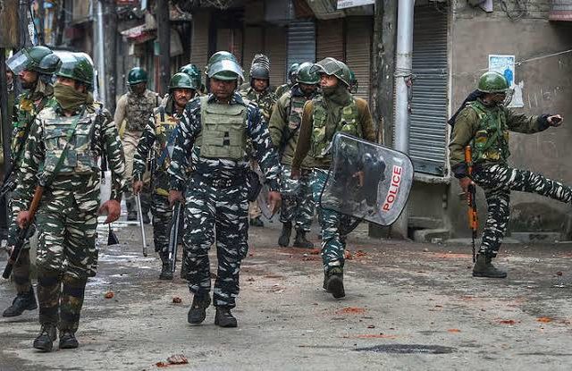 Kashmiri’s Problems Are Being Increasingly Made Invisible, No Resolution In Sight Kashmiri’s Problems Are Being Increasingly Made Invisible, No Resolution In Sight
