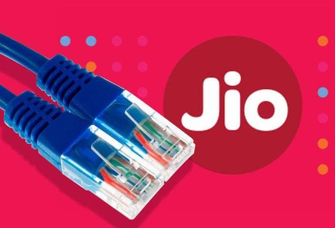 Jio Fiber Set To Launch Today, See Offers And Process To Register