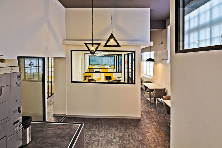 Office Spaces in Sec 44 Gurugram is available on daily basis