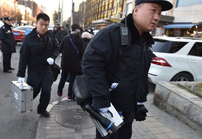 Man attacks children with hammer-like object in Chinese primary school; 20 hurt Man attacks children with hammer-like object in Chinese primary school; 20 hurt